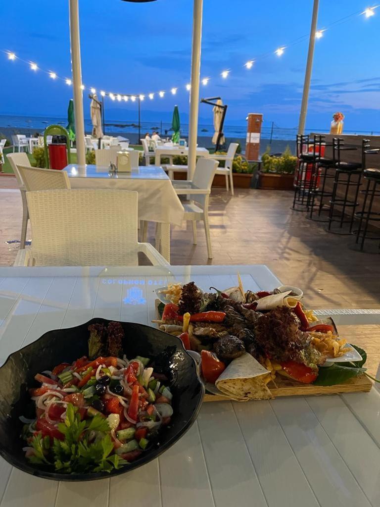 Colophon Beach Otel Gumuldur Ngoại thất bức ảnh
