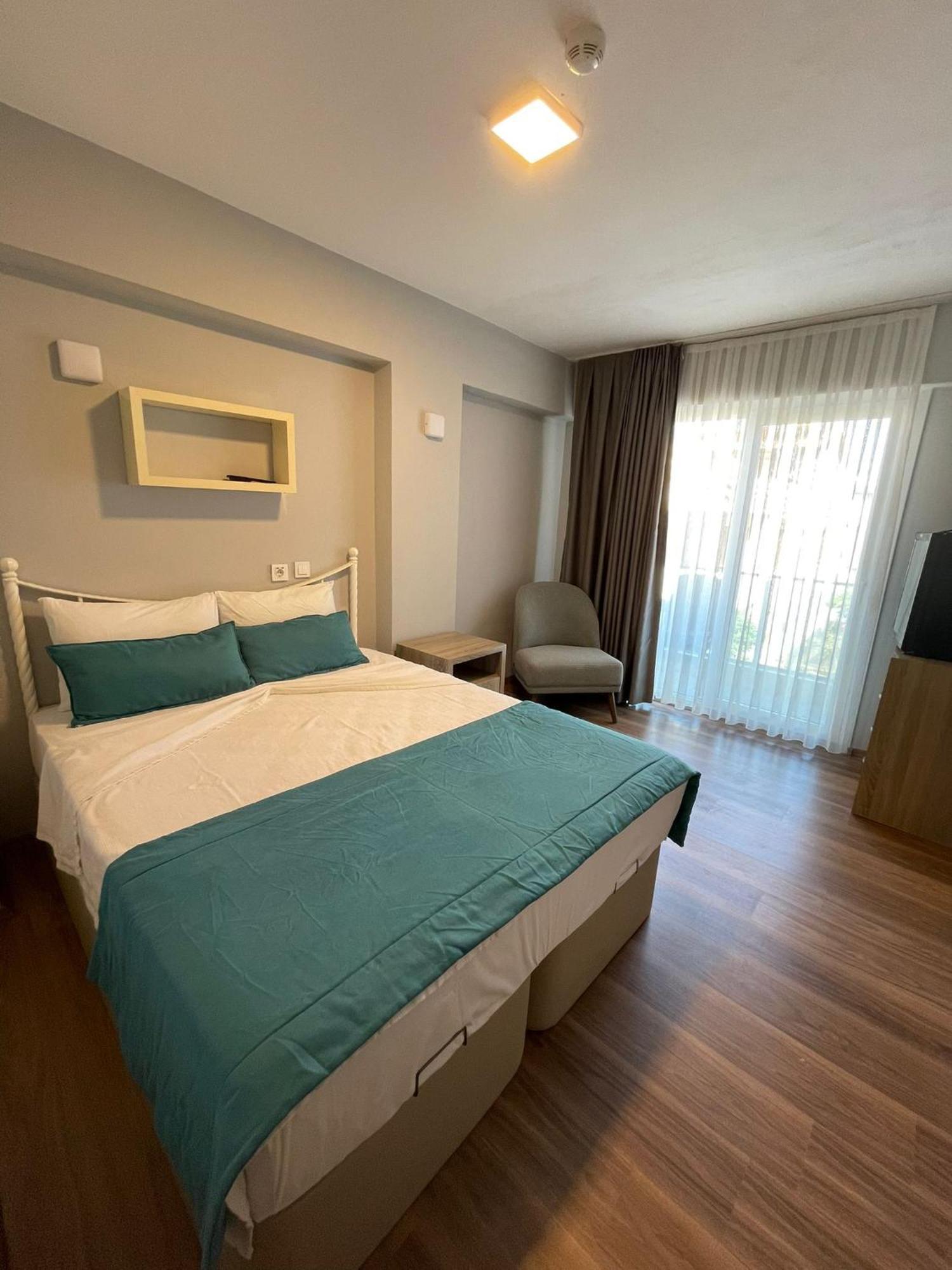 Colophon Beach Otel Gumuldur Ngoại thất bức ảnh